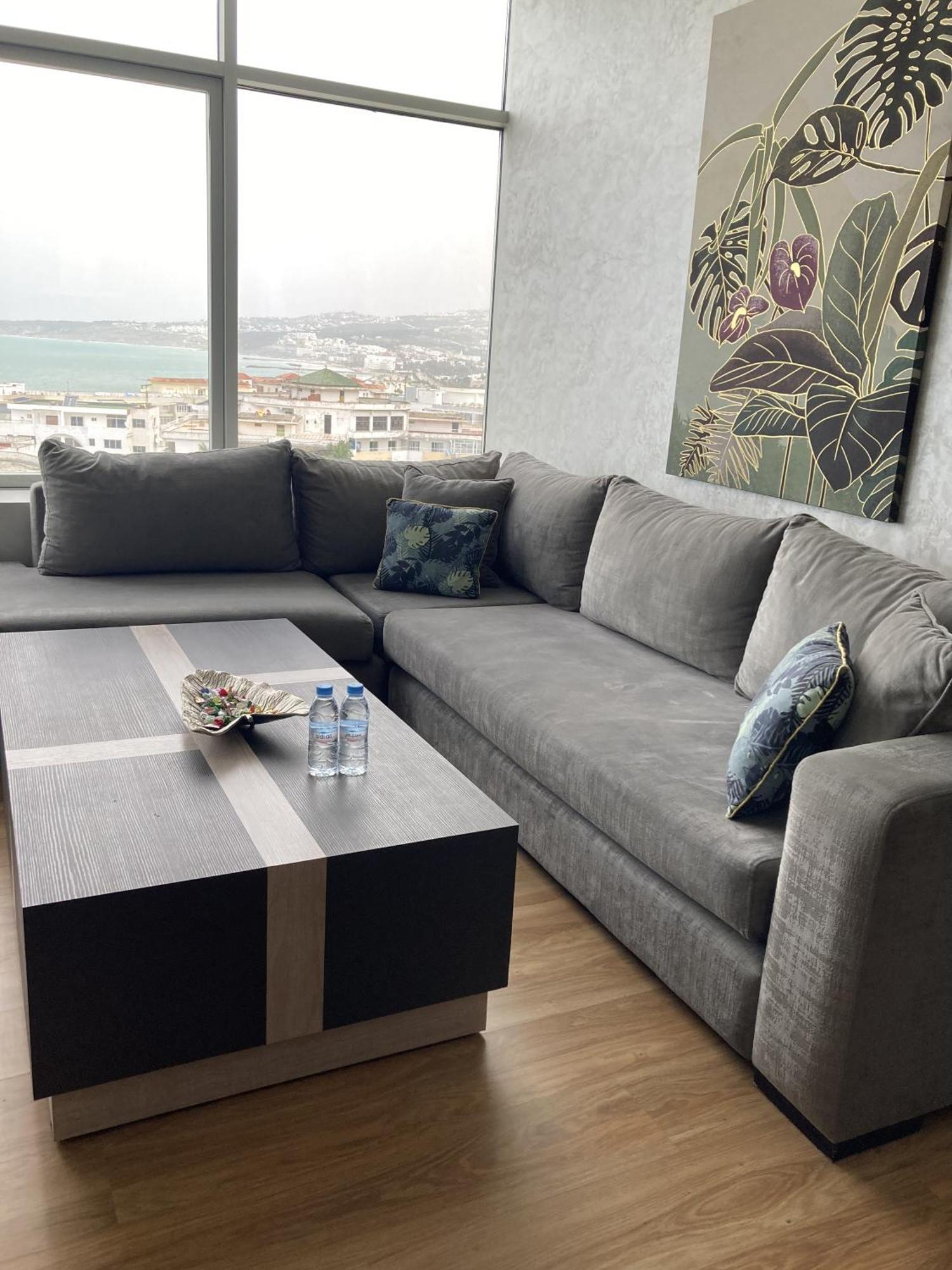 Apartment Hilton Tangier 10Th Nr13 Buitenkant foto
